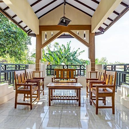 Oyo 91261 Cita Suraya Homestay Banyuwangi  Dış mekan fotoğraf