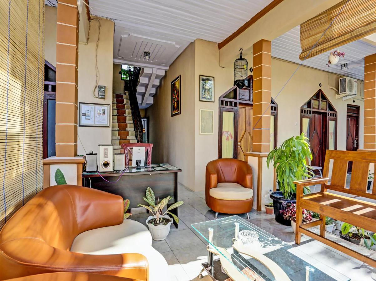 Oyo 91261 Cita Suraya Homestay Banyuwangi  Dış mekan fotoğraf