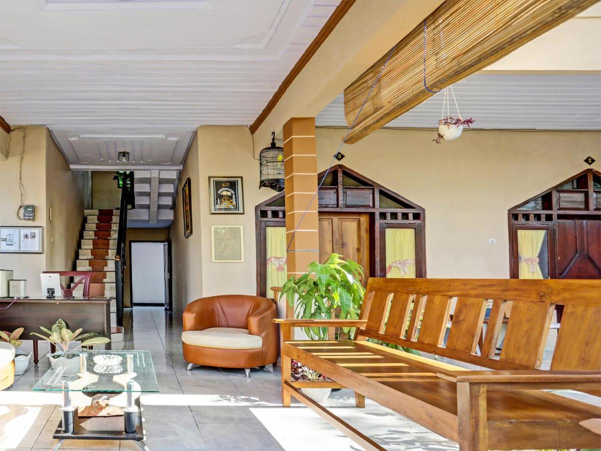 Oyo 91261 Cita Suraya Homestay Banyuwangi  Dış mekan fotoğraf