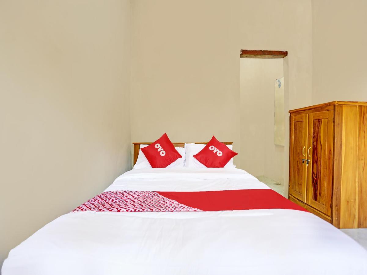Oyo 91261 Cita Suraya Homestay Banyuwangi  Dış mekan fotoğraf
